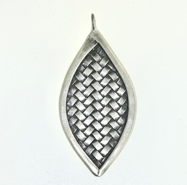 Pendant04 - Hill Tribe Silver Pendant – silverinstyleusa