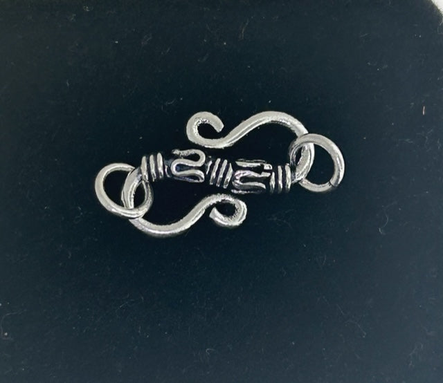 TG024 -Sterling Silver S Clasp