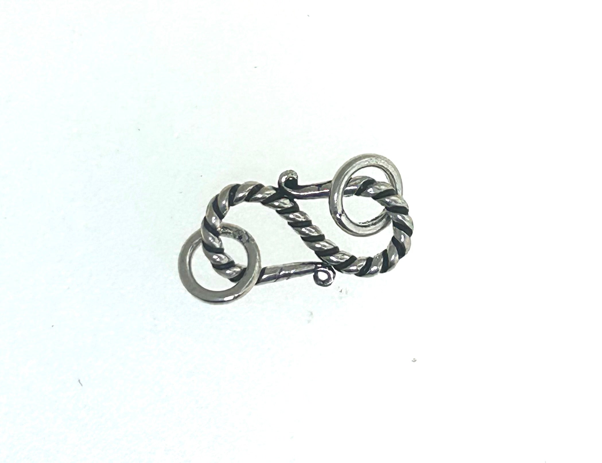 TG025 -Sterling Silver S Clasp