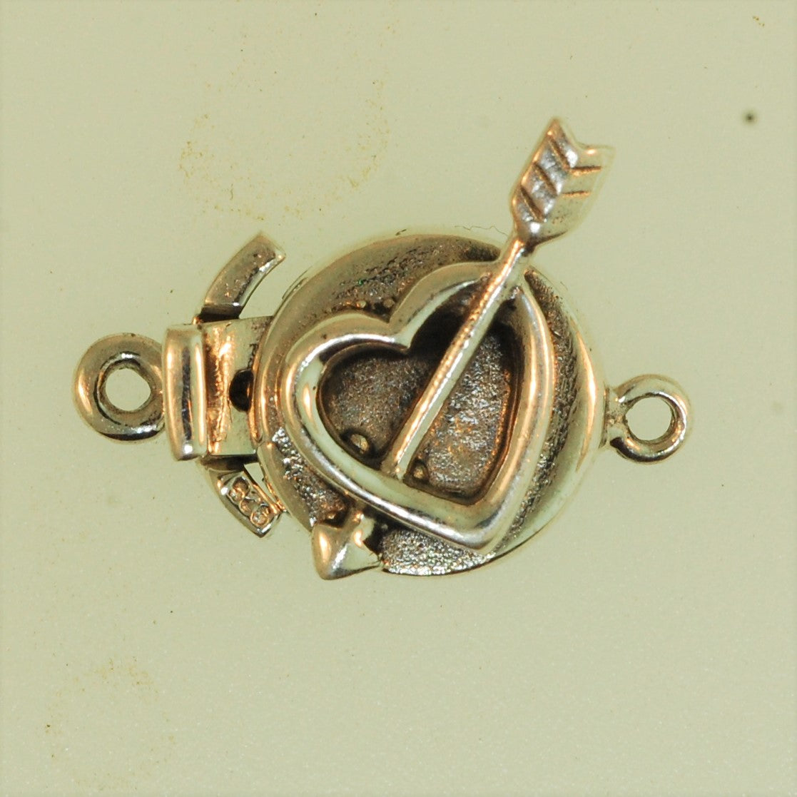 Boxs7 - Sterling Silver Heart-Arrow Box Clasp